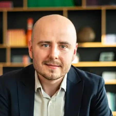 Michał Kopeć - psycholog w fundacji 2b